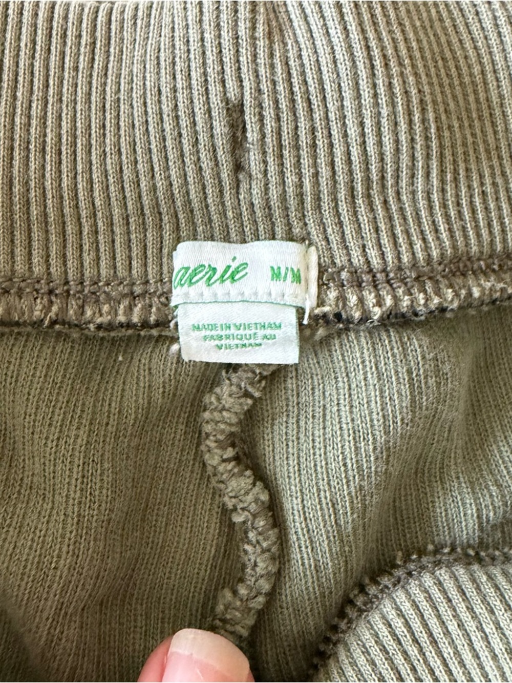 AERIE women’s Ribbed Olive Green Jogger Pants - Casual Drawstring Bottoms - Picture 3 of 3